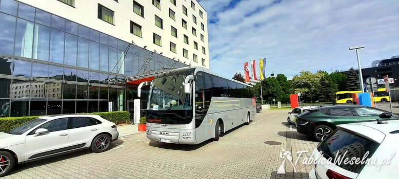 Wynajem busów, autokarów na Wesele, Ślub, limuzyna dla Pary Młodej 