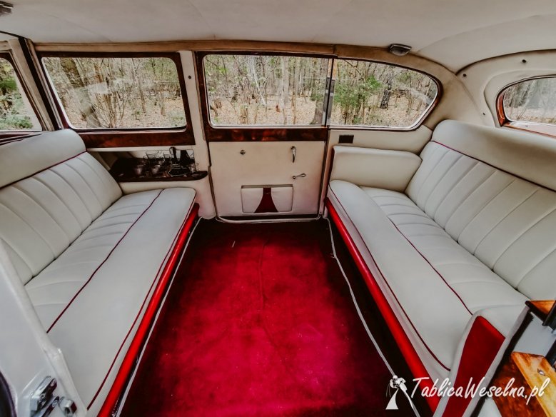 Zabytkowa limuzyna do ślubu Austin Princess z 1960 roku 8-osobowa